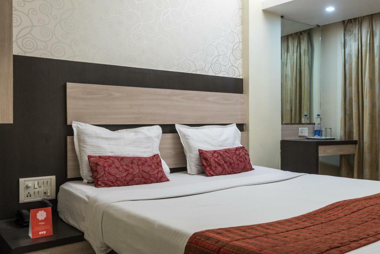 Oyo 3287 Hotel Mansarovar Нави Мумбаи Экстерьер фото